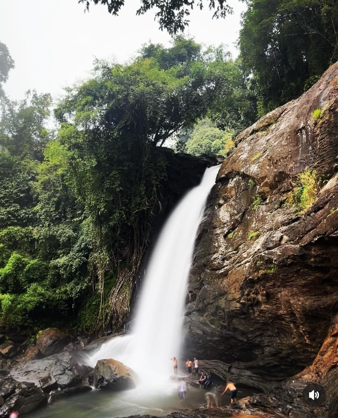 Soochipara Falls